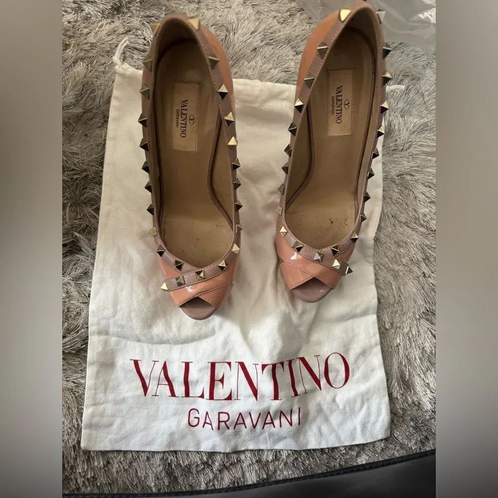 Valentino logo stud open toe shoes baby doll pump Rockstud Platform heels